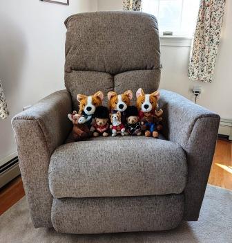 the guys in recliner