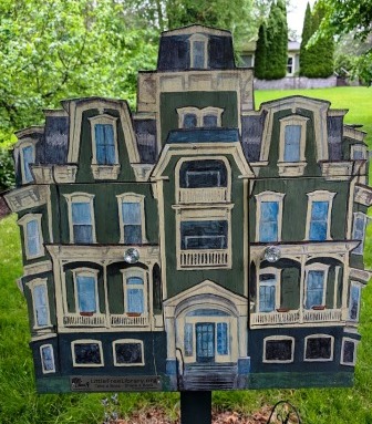 NOHO8 Free Little Library