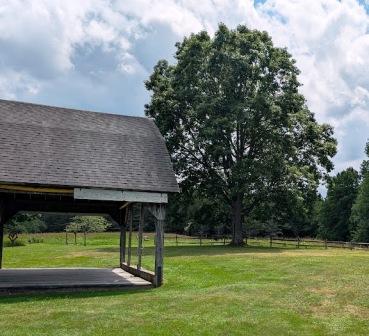 VT Weston Priory - Field VT Weston Priory - Field